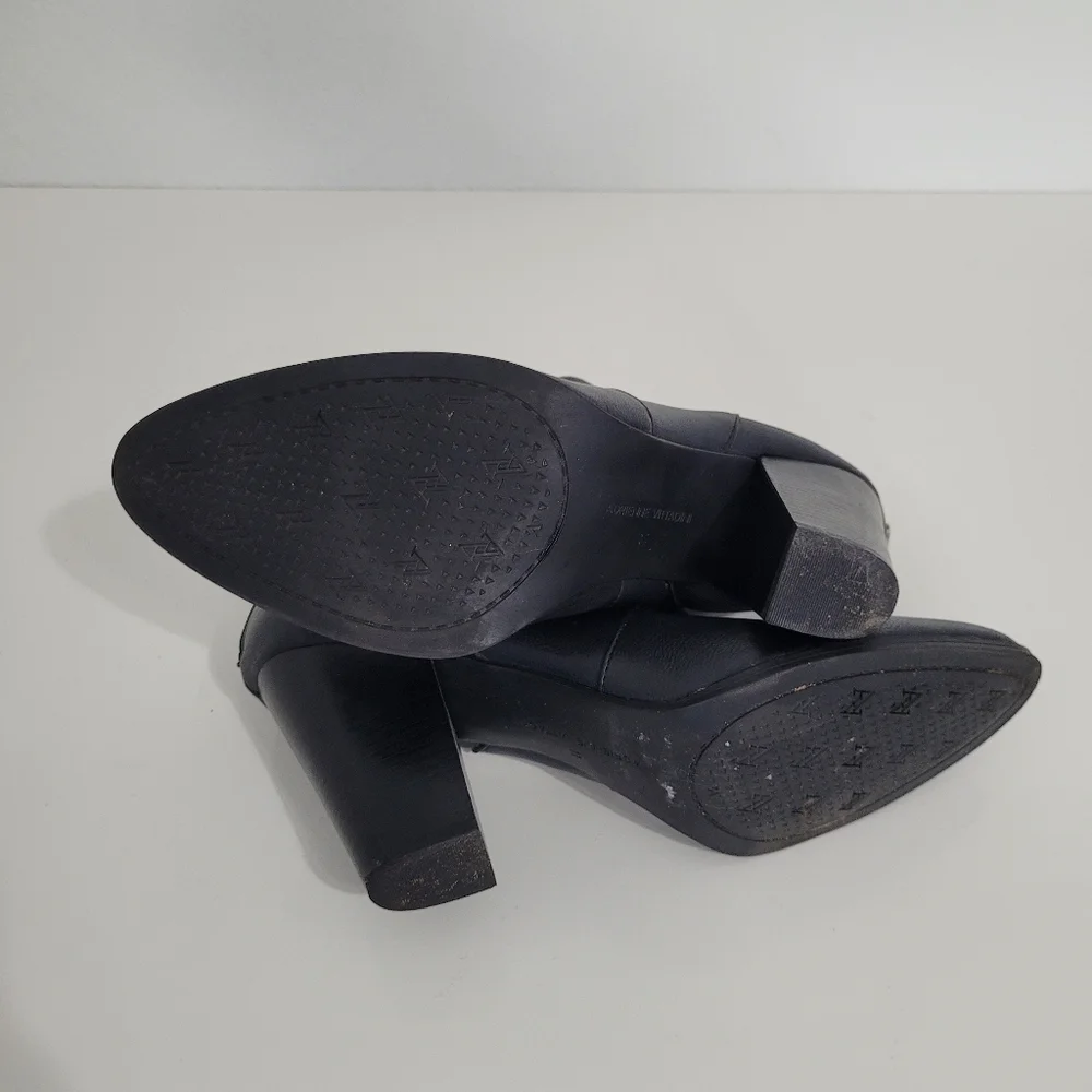 Adrienne Vittadini black leather booties